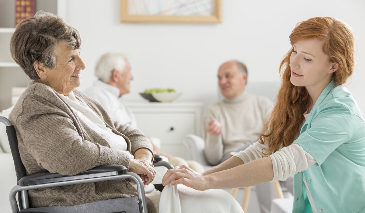 Curso de Auxiliar en Geriatria y Gerontologia Curso de Auxiliar en Geriatria y Gerontologia